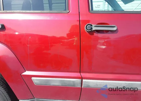 2011 Jeep Liberty Sport z USA, uszkodzony, nr VIN 1J4PN2GK8BW523098